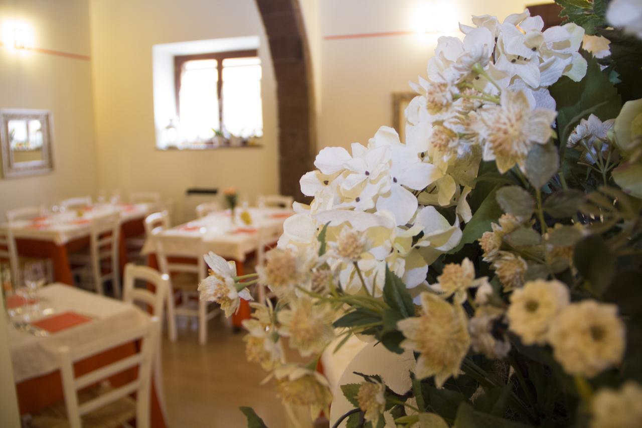 Il Borgo Ristorante Pizzeria Camere Acquapendente Eksteriør billede